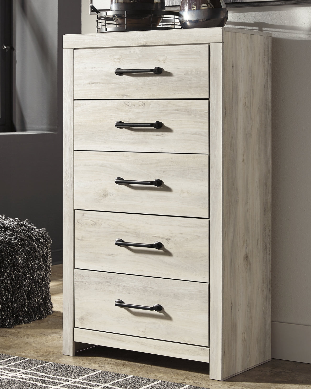 Cambeck Panel Headboard With Mirrored Dresser, Chest And Nightstand