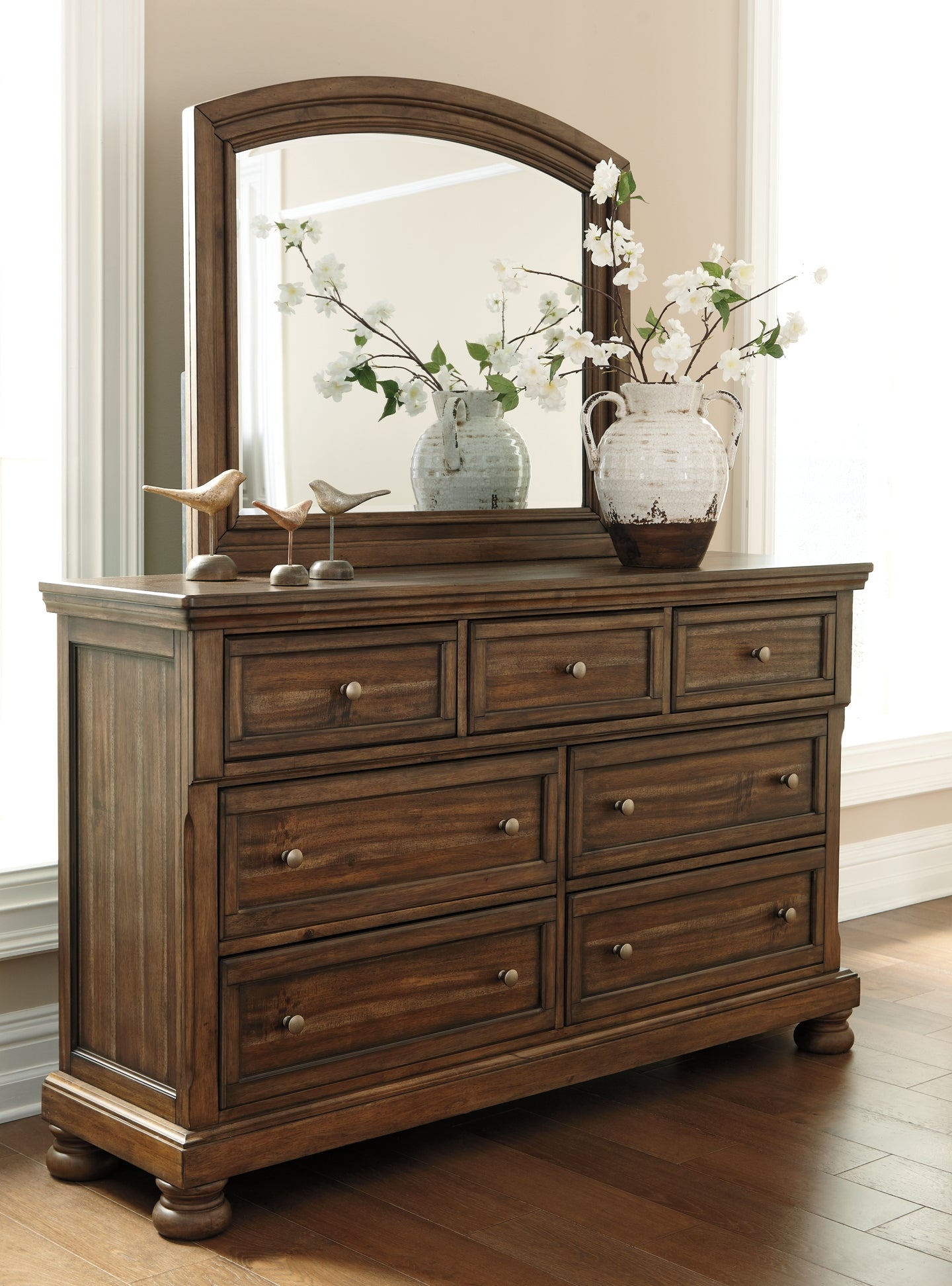 Flynnter Panel Bed With 2 Storage Drawers With Mirrored Dresser And Chest