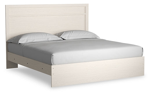 Stelsie Panel Bed